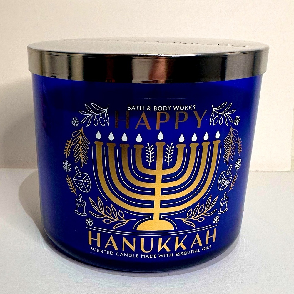 Bath & Body Works HAPPY HANUKKAH 3 Wick Candle